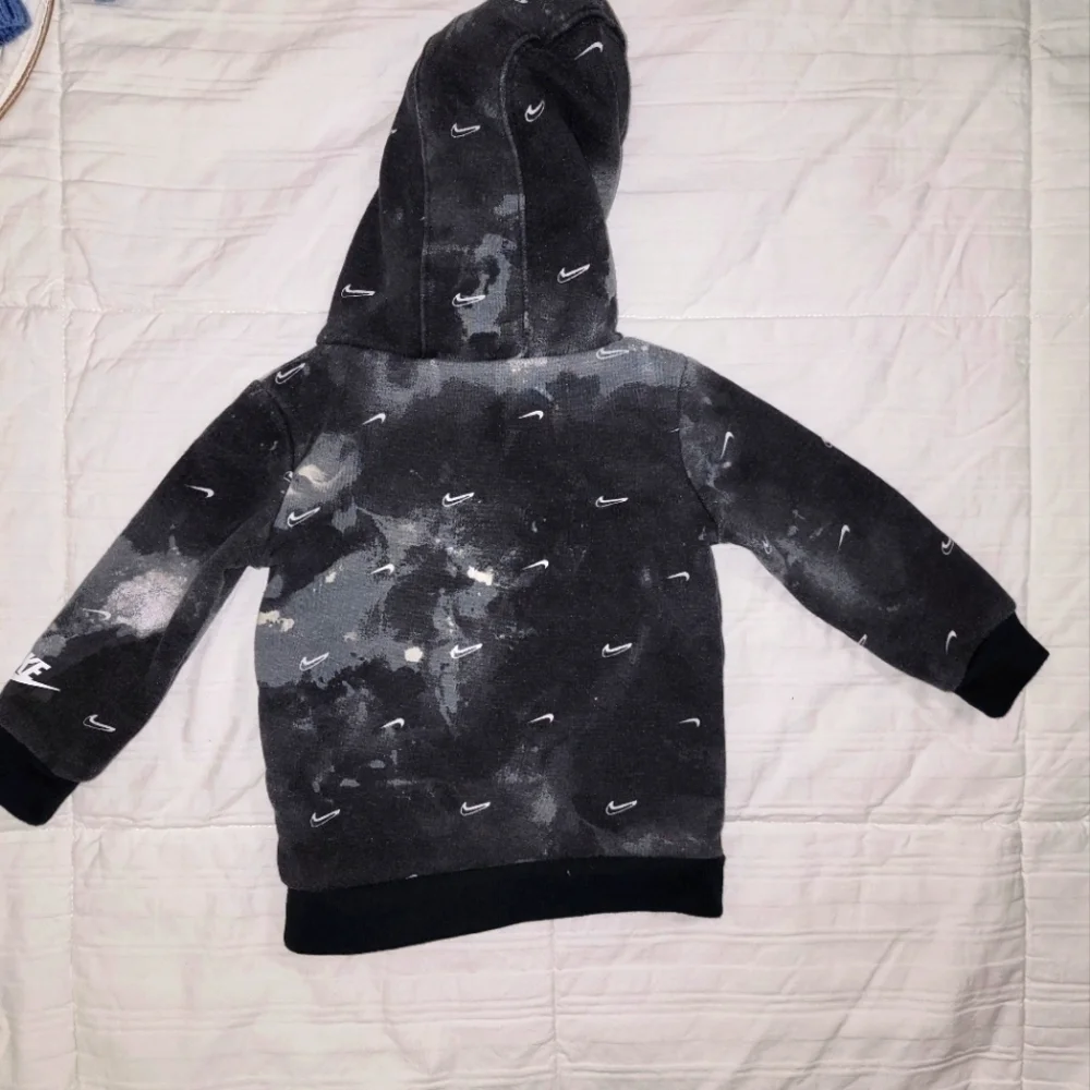Nike Logo Hoodie 12 months